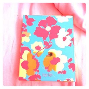 Tarte - double duty beauty eye & cheek palette