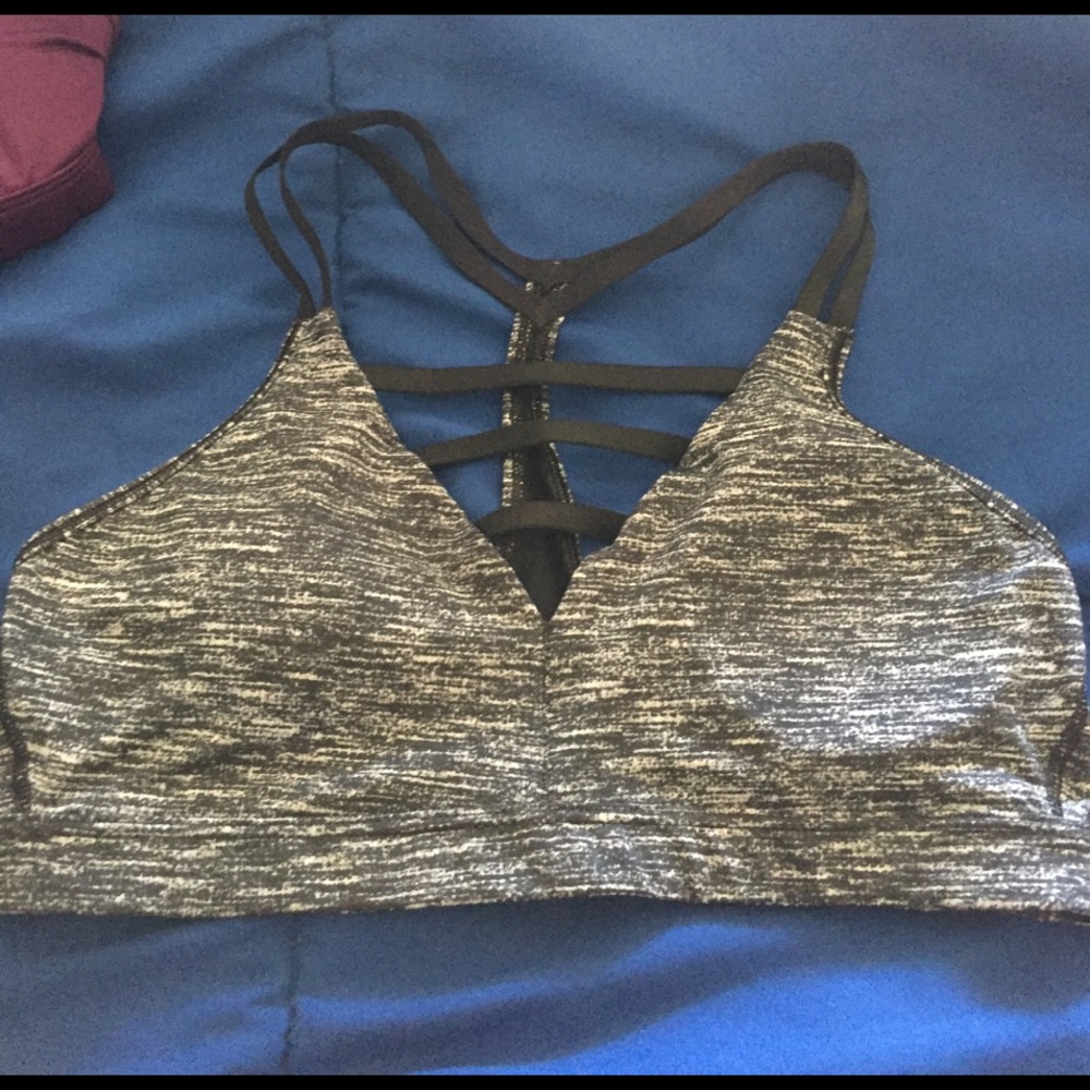 Victoria's Secret sports bra - size small