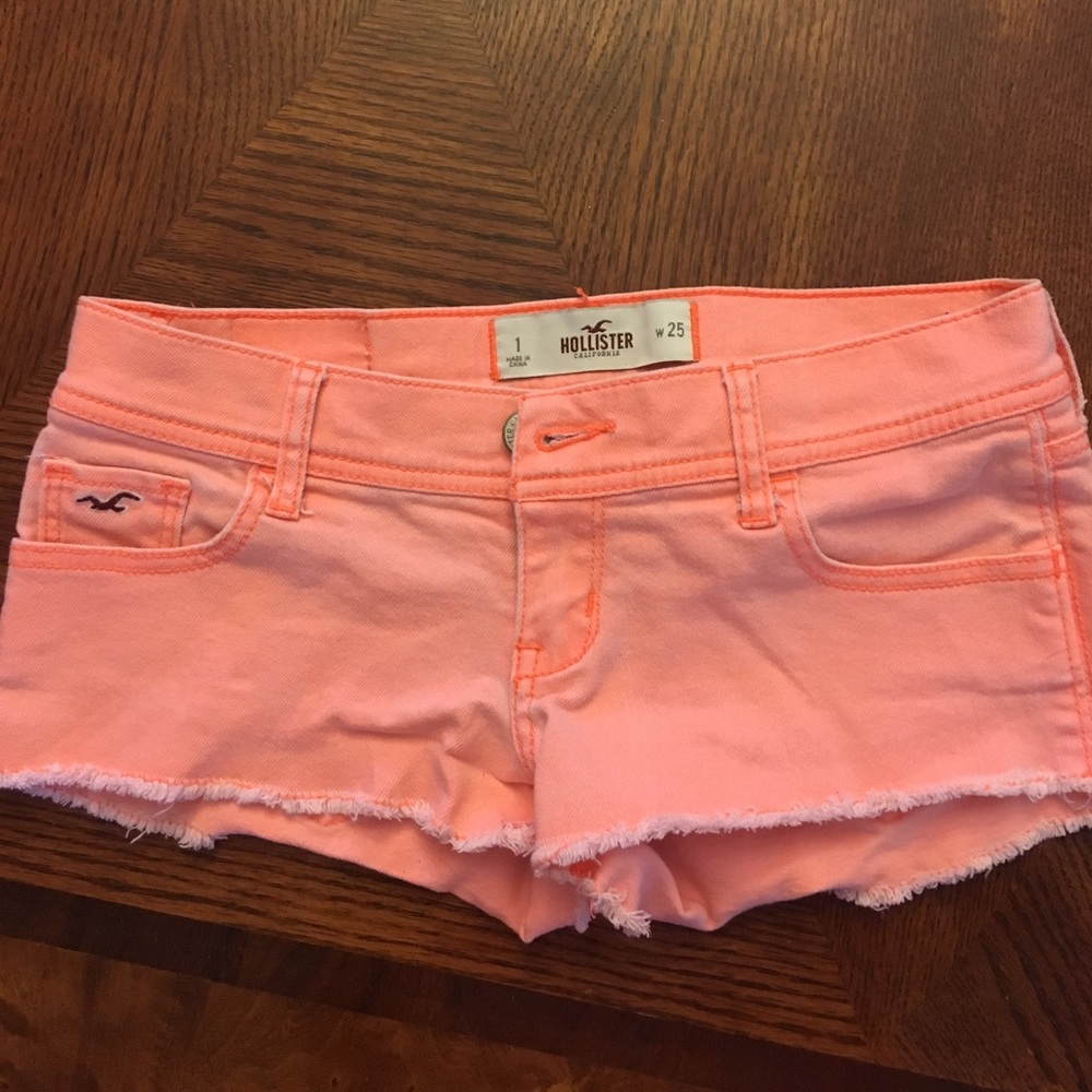 Hollister Peach Shorts