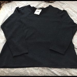 Jaclyn Smith Long sleeve shirt