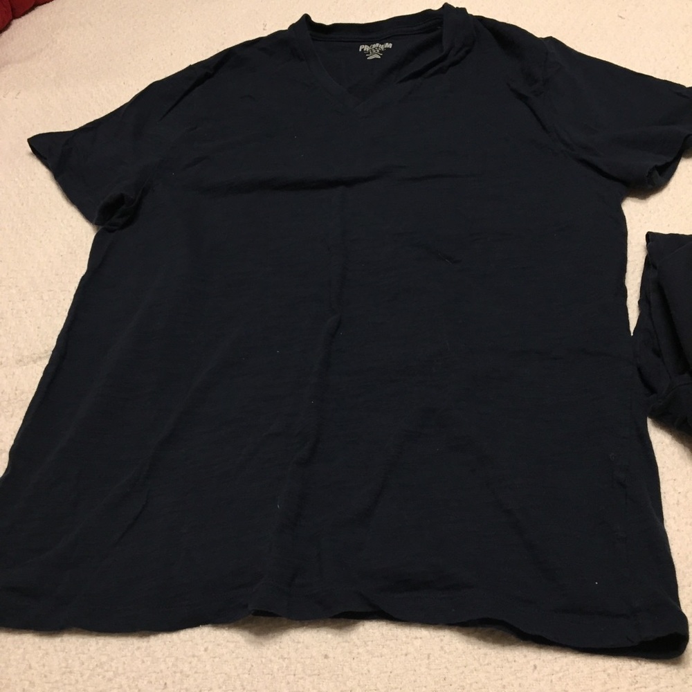 Men's vneck t-shirts - Picture 3 of 6