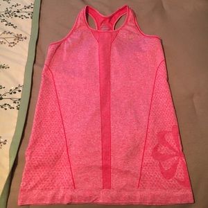 Nike long razorback top