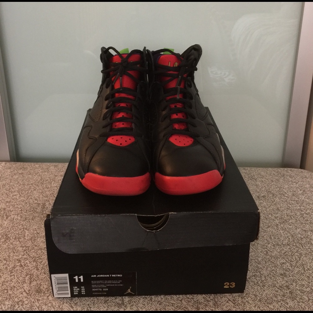 Men's Air Jordan Retro (Marvin Martians) - size 11