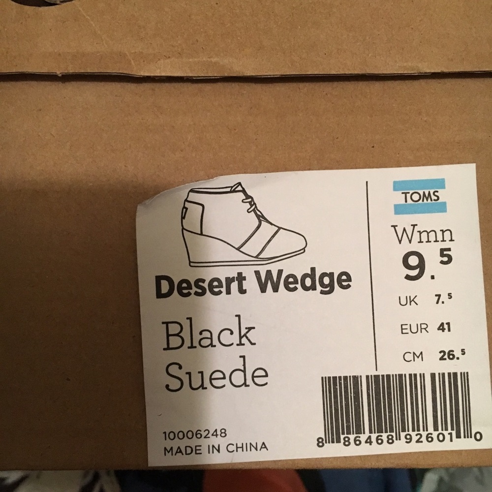 Tom's Black Desert Wedge