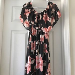 Lulus off the shoulder Maxi dress