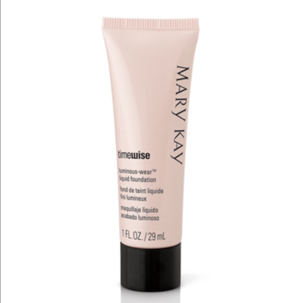 TimeWise Luminous Wear Liquid Foundation Bronze-6