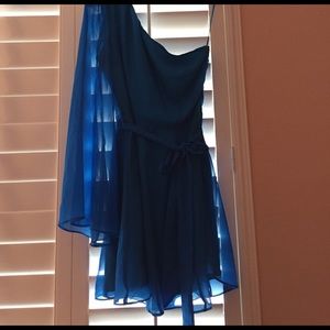 One sleeve Lulu's dress