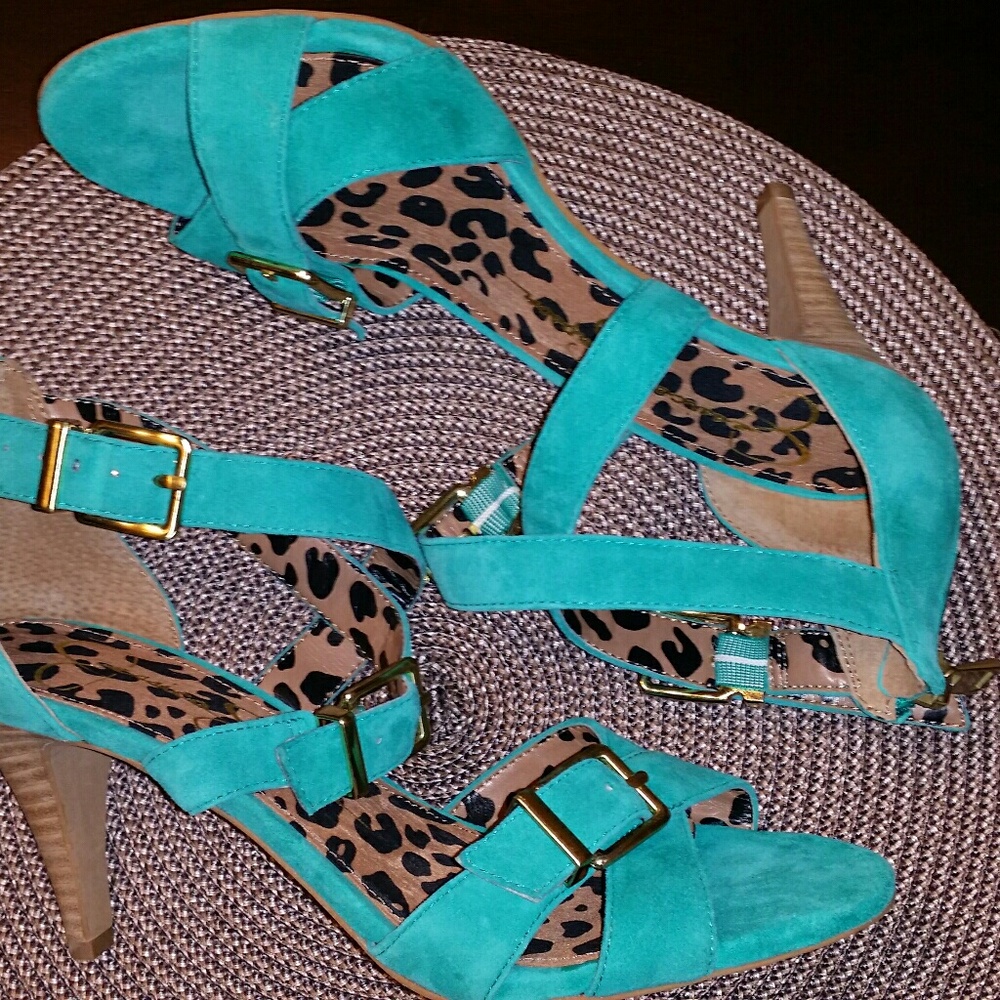 NWOT Jessica Simpson Turquoise Suede Sandals