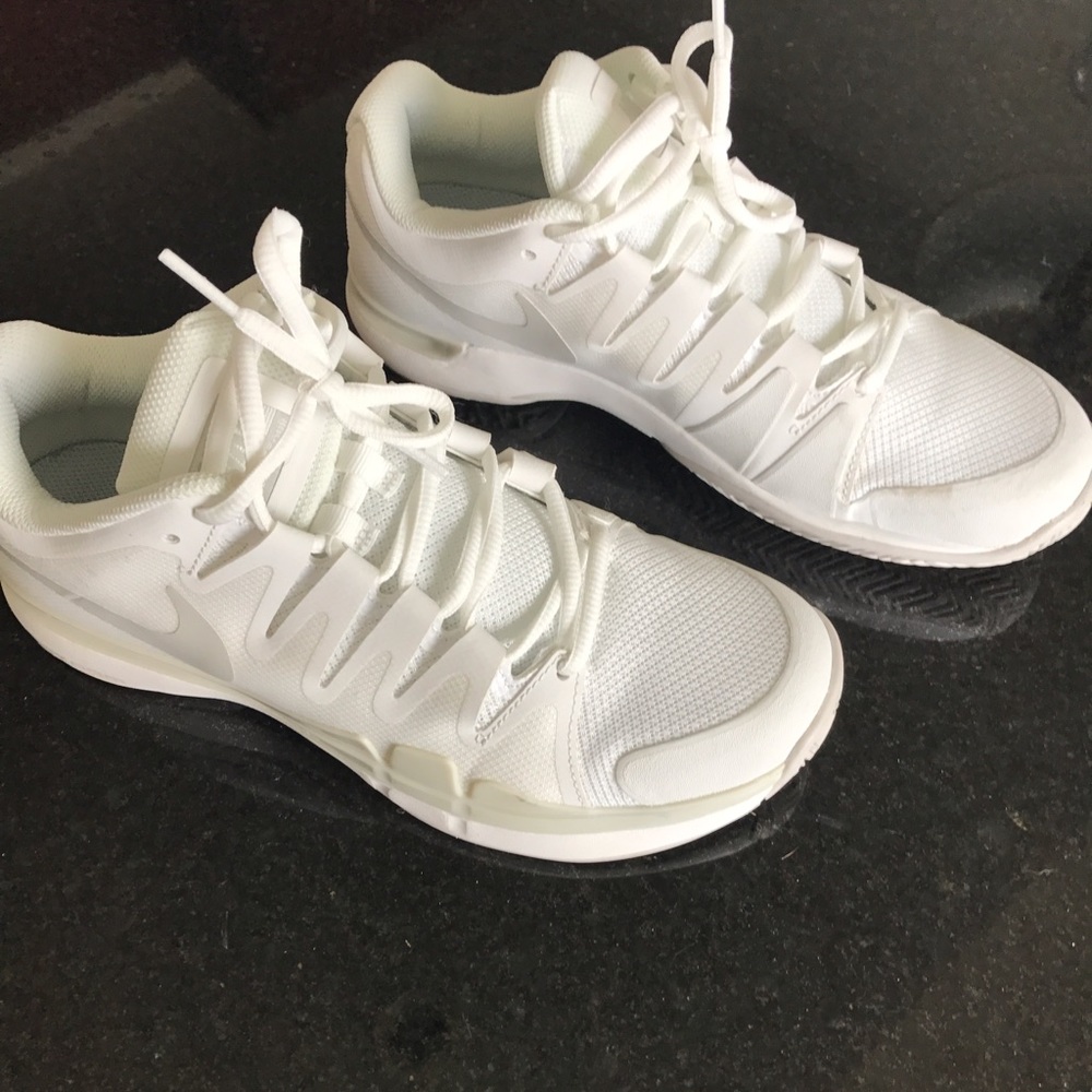 Nike Zoom Vapor Tour Tennis Shoes