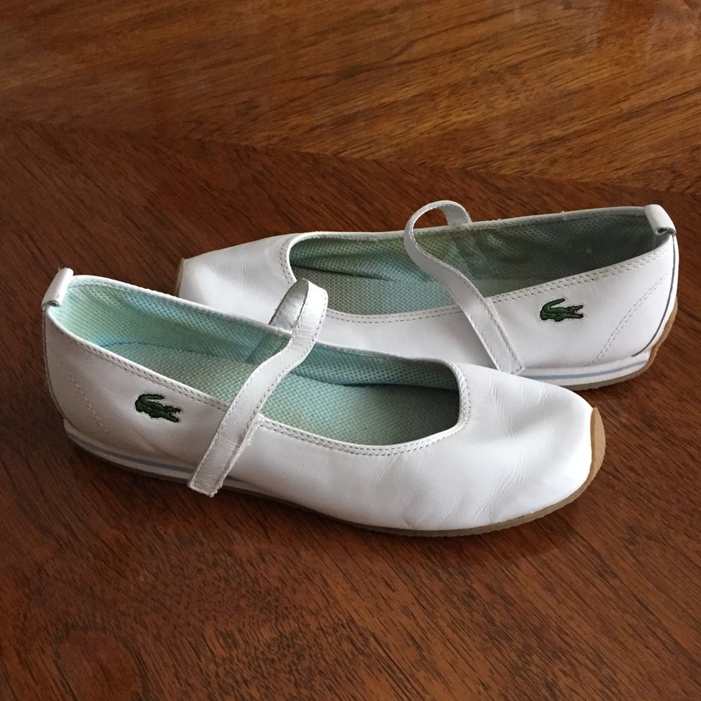 Women Lacoste leather shoes