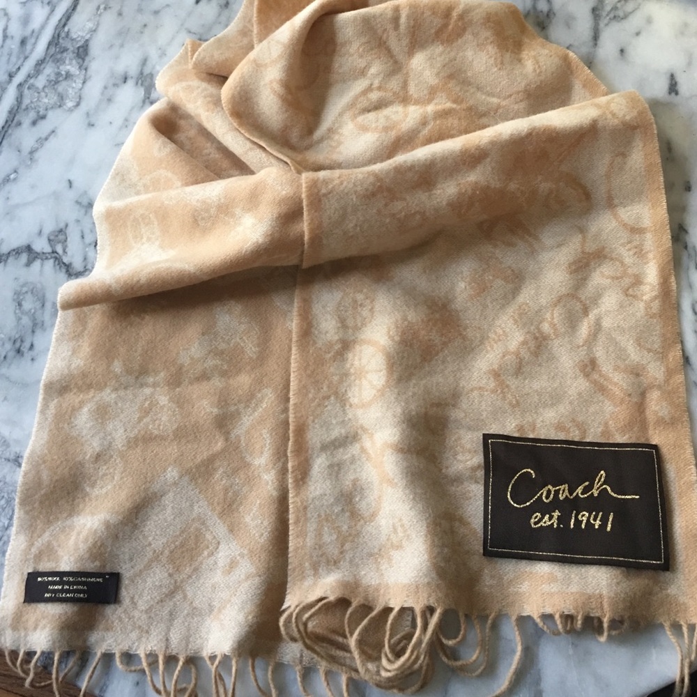 Coach 90 / 10 wool / cashmere scarf.
