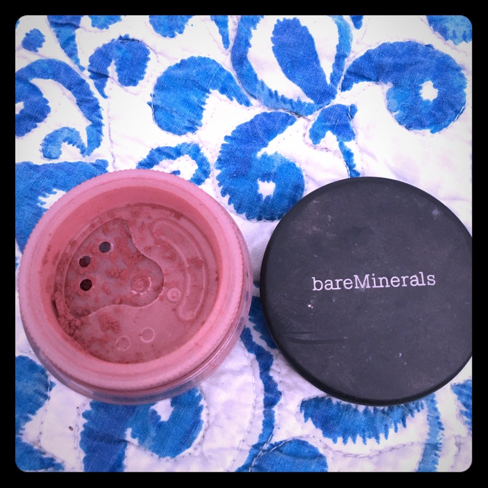 BareMinerals 'I'm amused rouge'