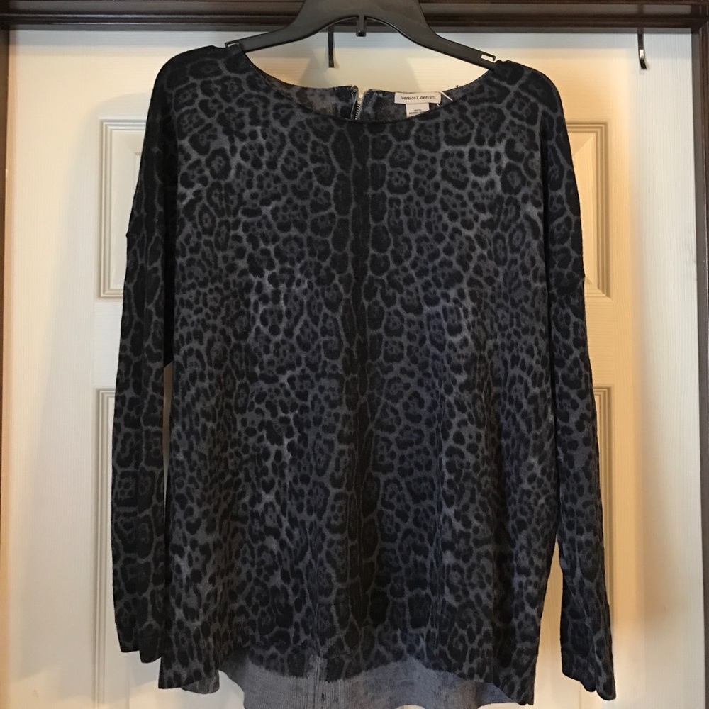 Wool black and grey cheetah sweater