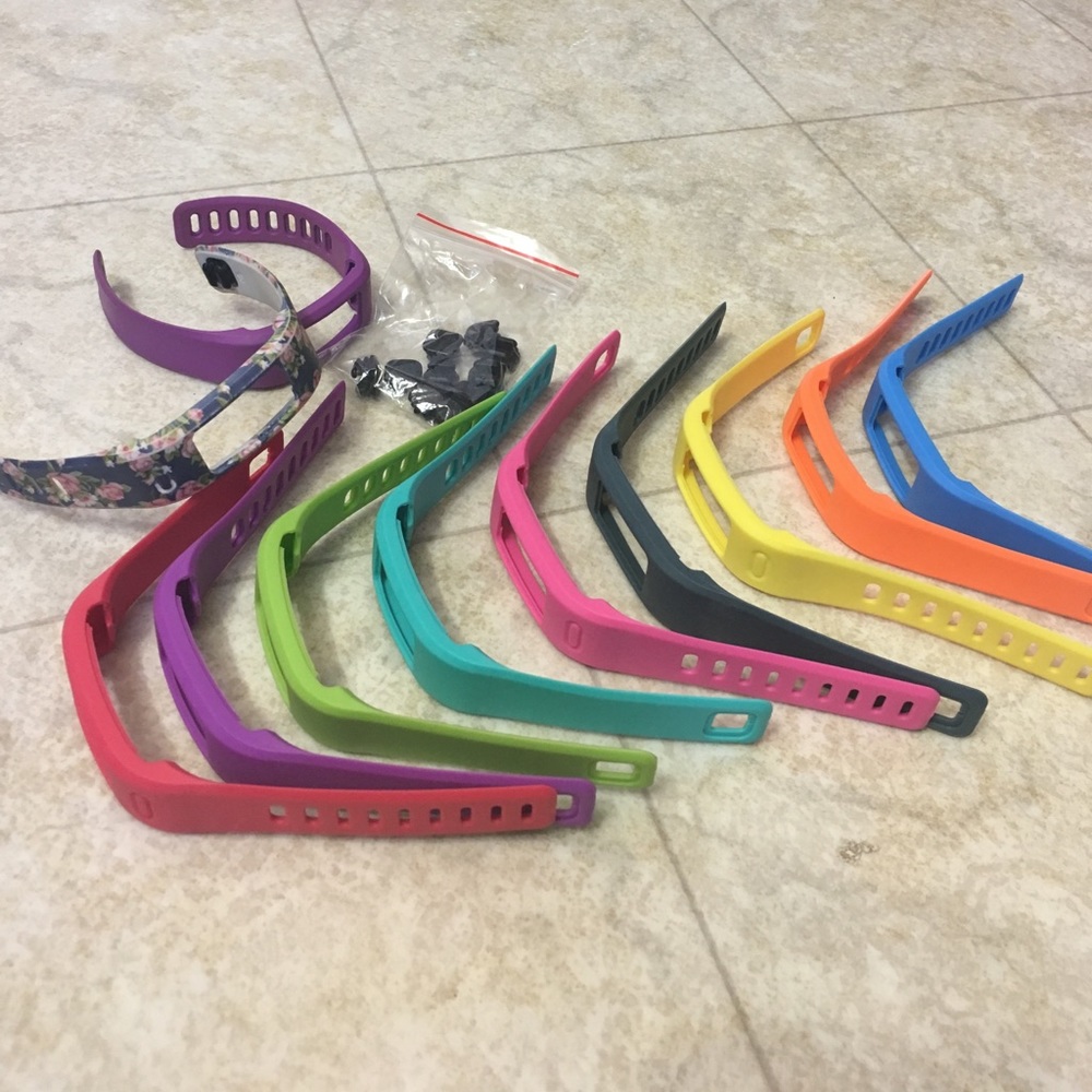 Lot of 11 Garmin Vivofit Bands