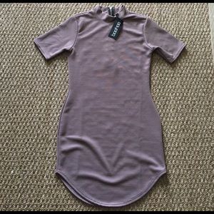 Boohoo Kareena Ribbed Curved Hem Bodycon Dress