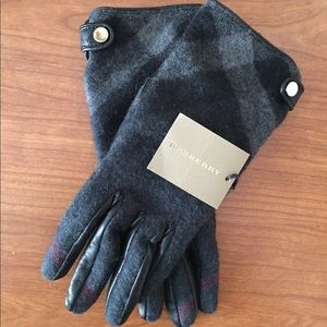 Burberry Leather Cashmere Check Gloves