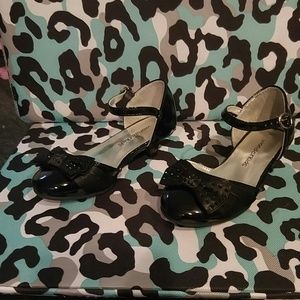 Girls black dress heels