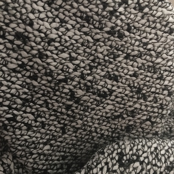 Long Length Assymetrical Sweater - Picture 6 of 6