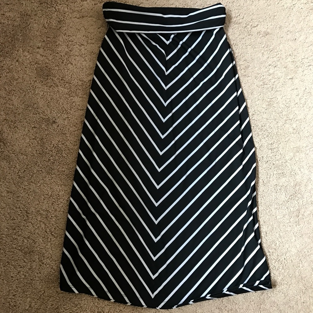 Long skirt Sz 8-10
