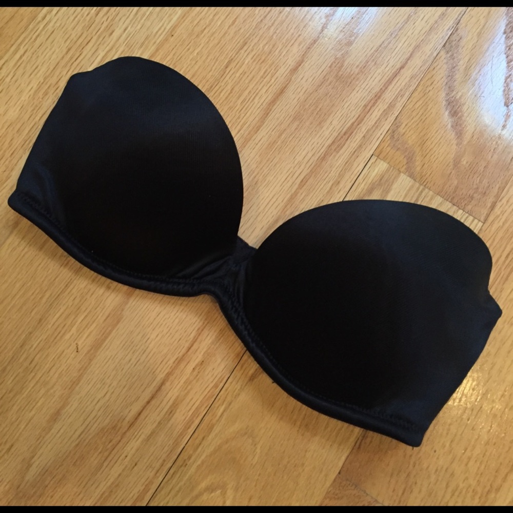 Black strapless Wonderbra