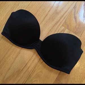 Black strapless Wonderbra