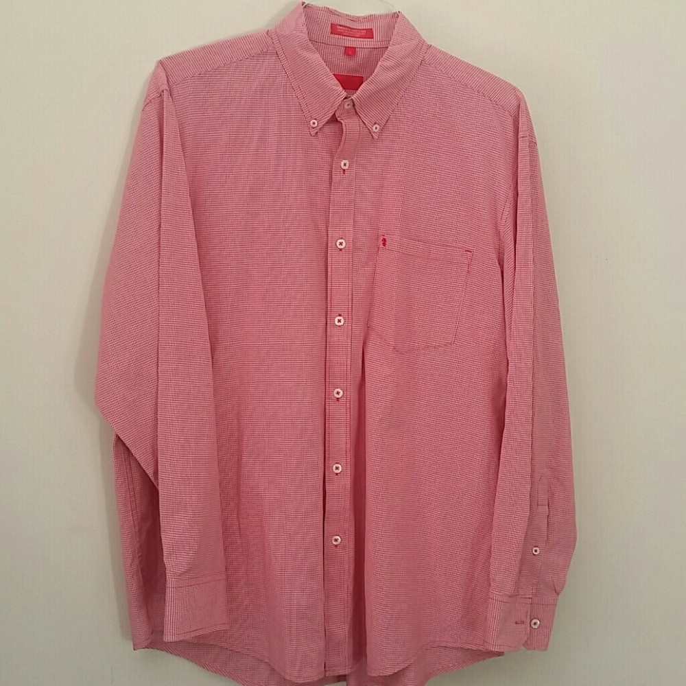 Izod men's shirt.