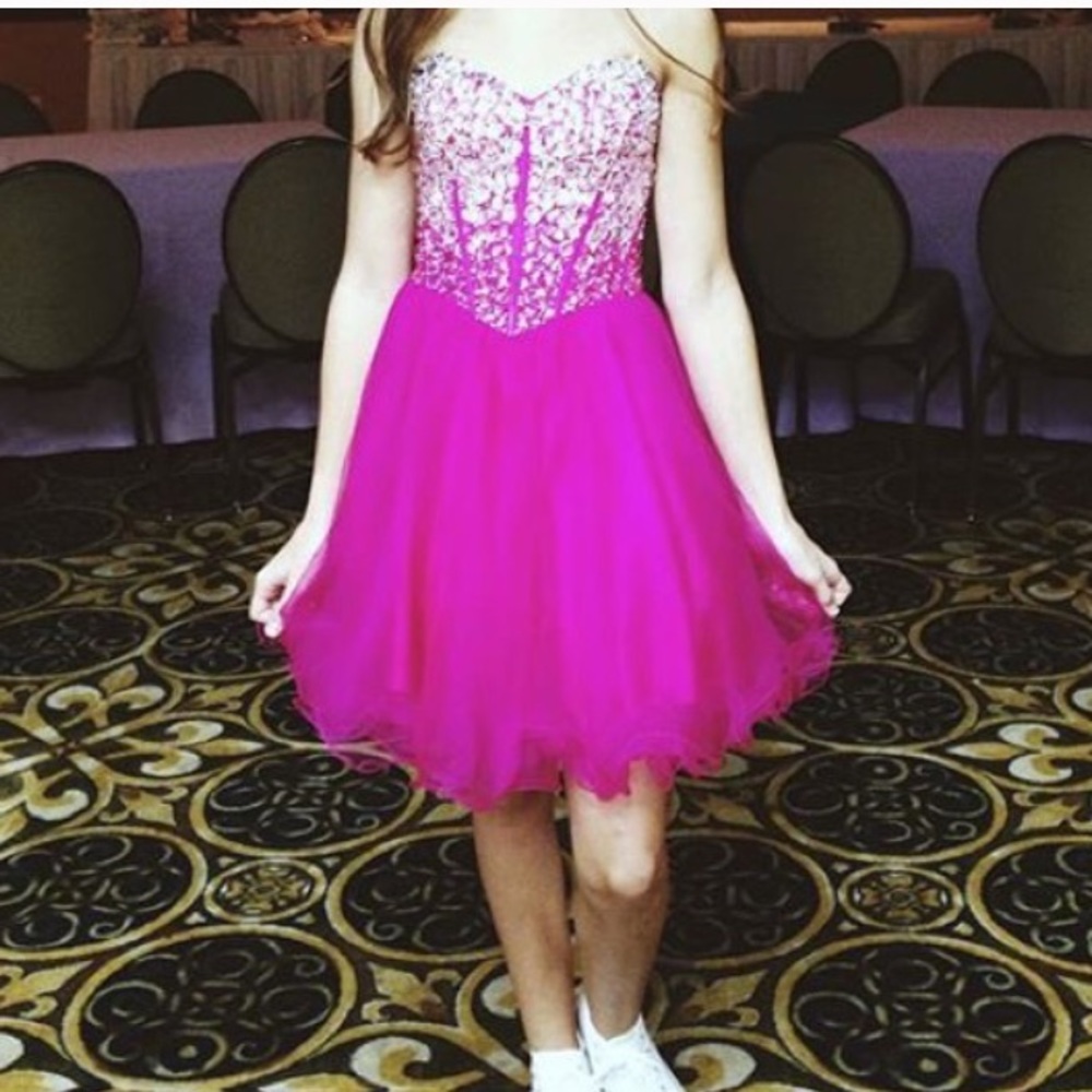 pretty pink prom dress