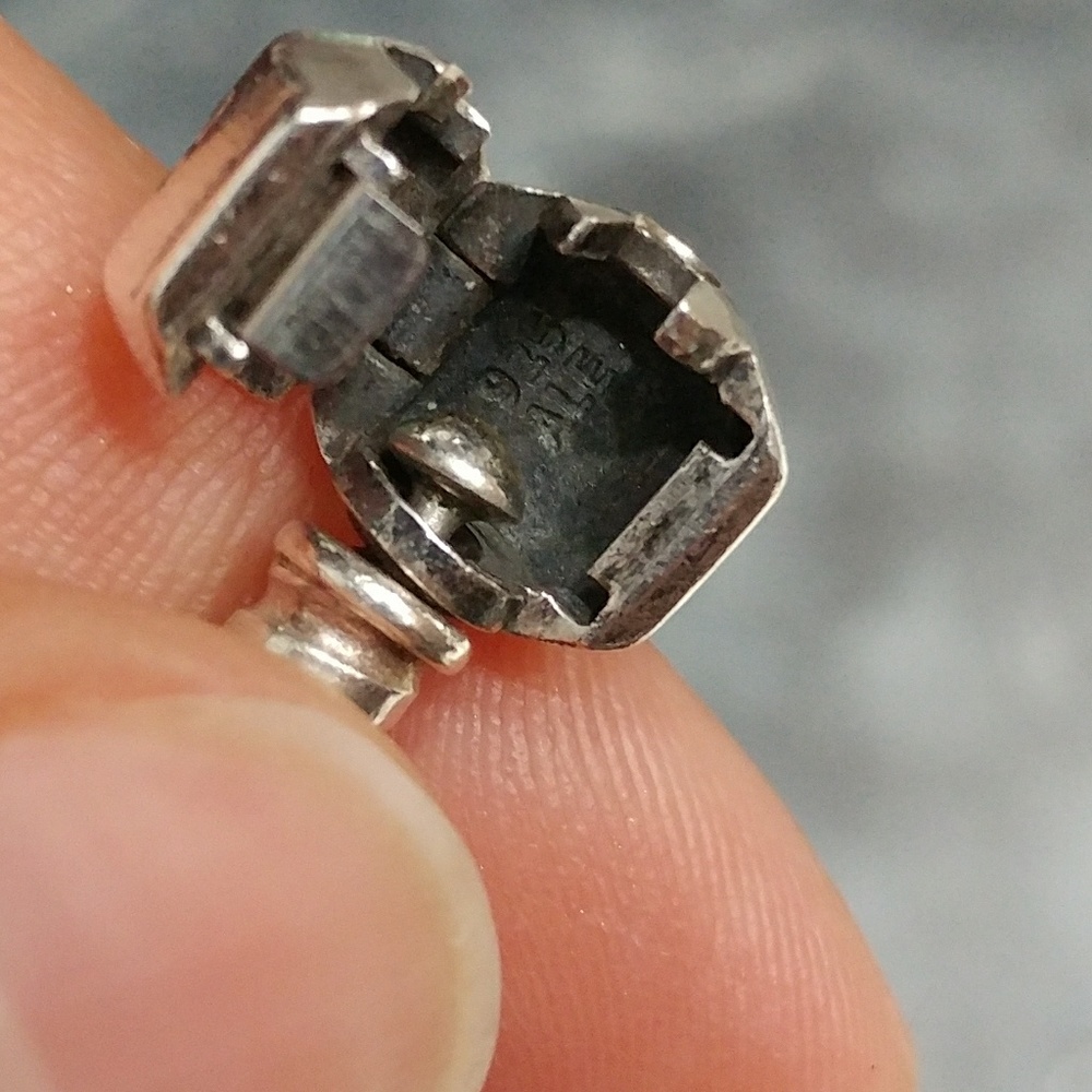 Pandora barrel clasp 7.5