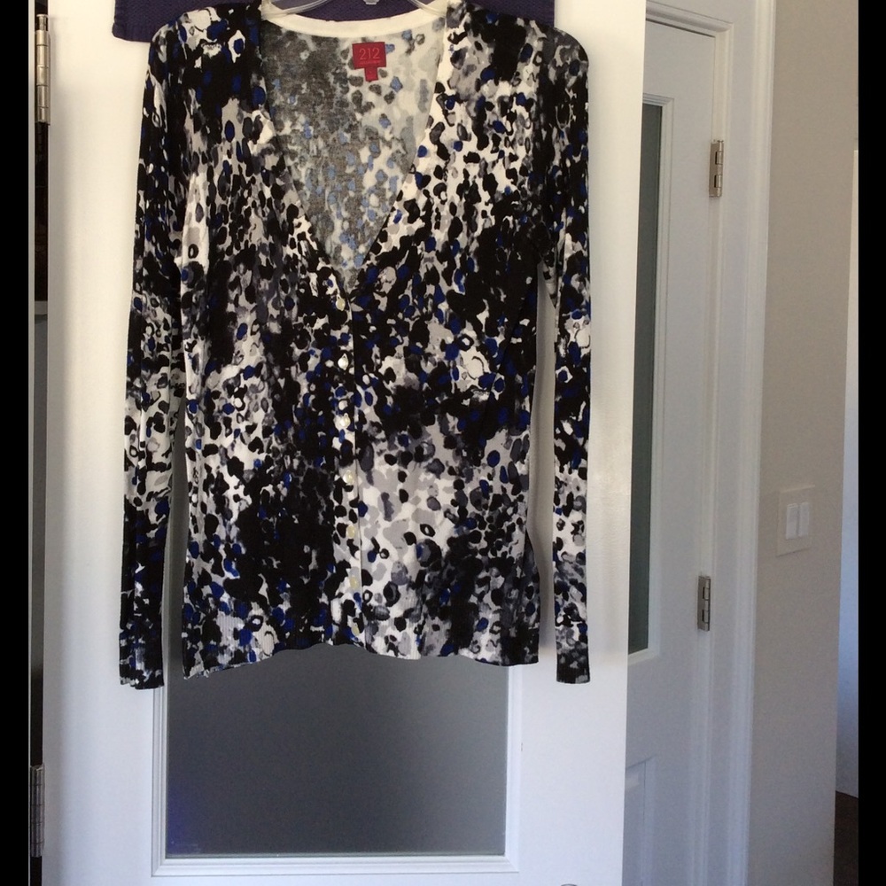 Button cardigan in Black & Blue