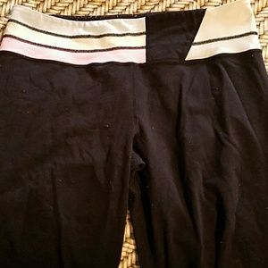 Lululemin groove pant size 10