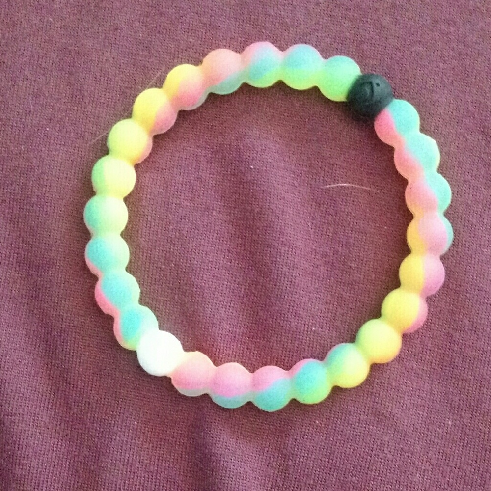 * Lokai * tiedye bracelet
