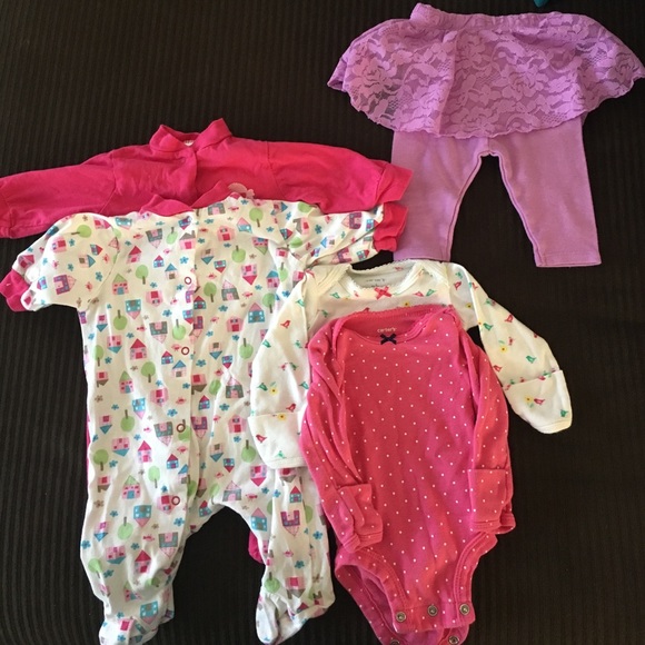 Newborn bundle! - Picture 1 of 1