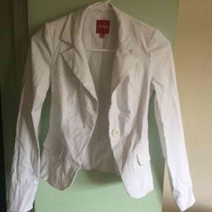 NWOT white blazer