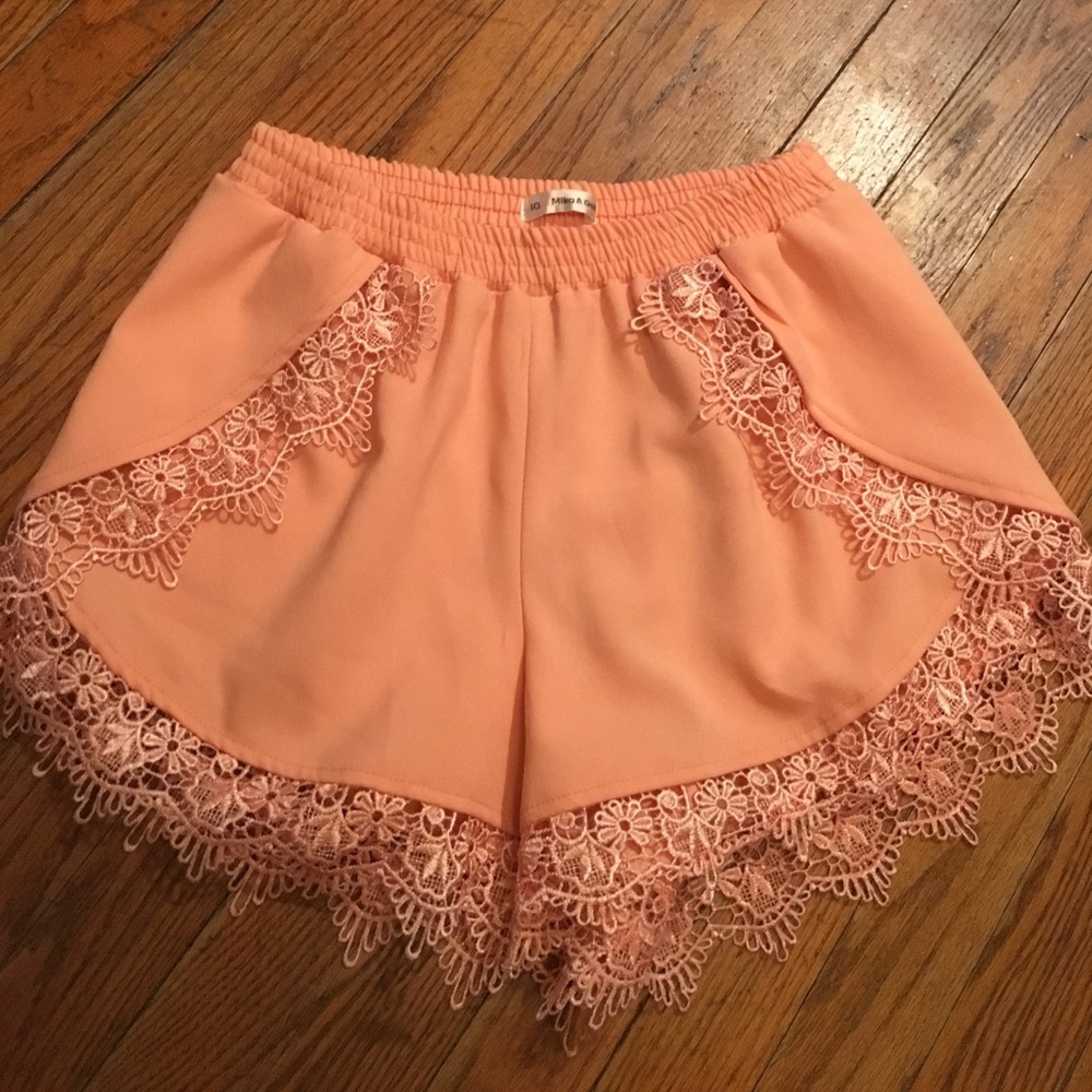 LF lace trim shorts