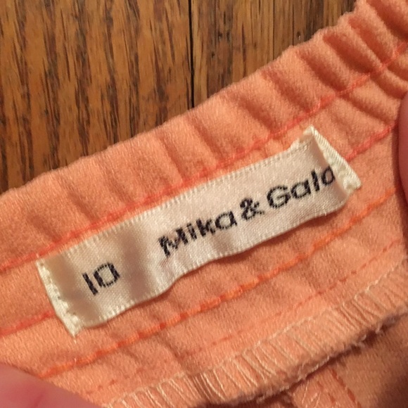 LF lace trim shorts - Picture 3 of 3