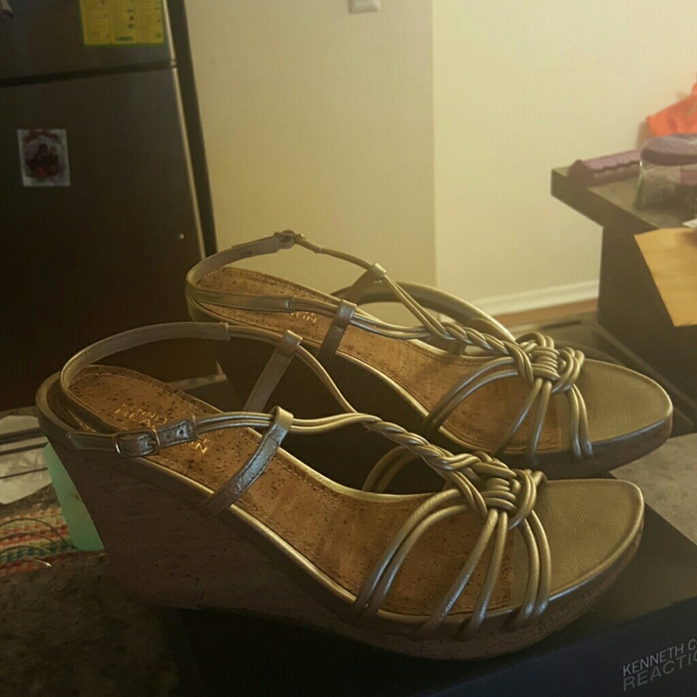 Never  worn/ wedge heel