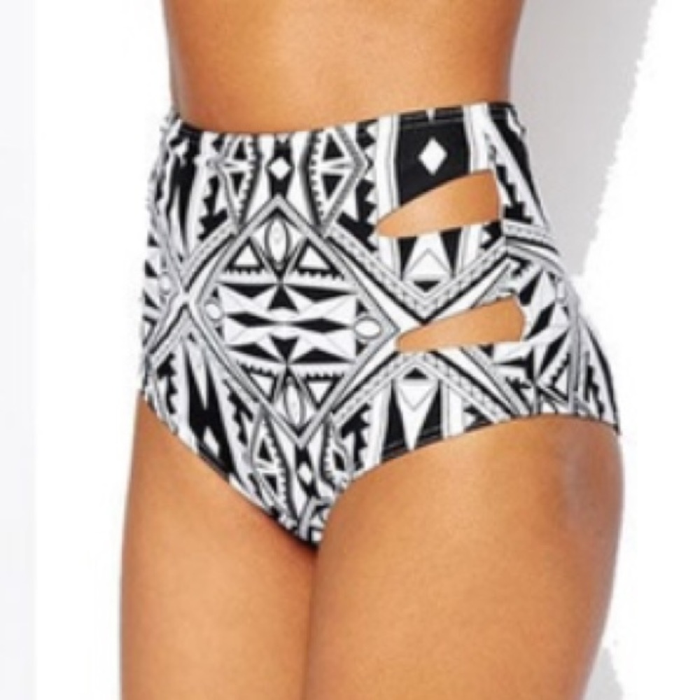 NWT XL high waisted bikini bottom