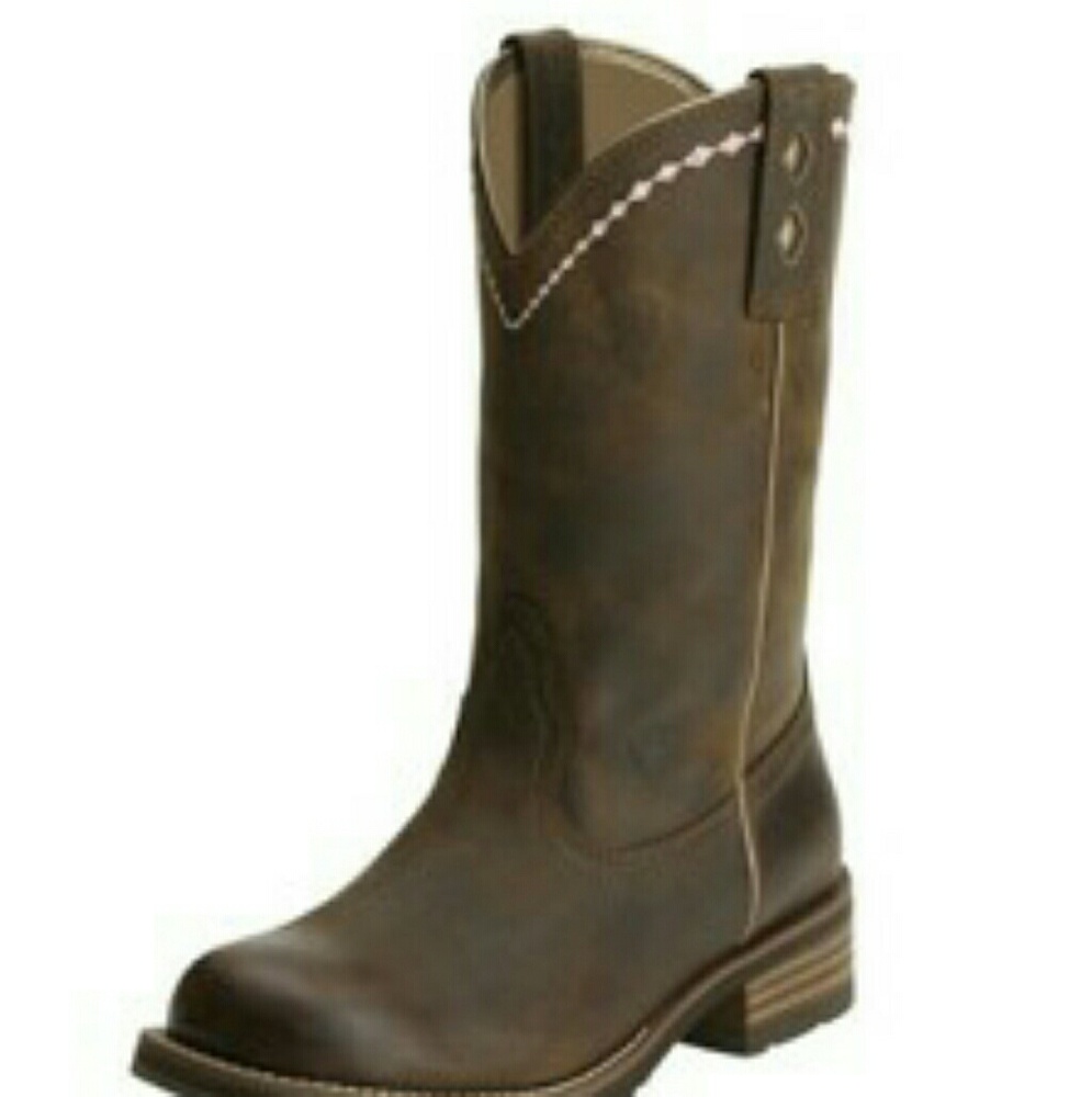 Ariat Unbridled Roper Boots