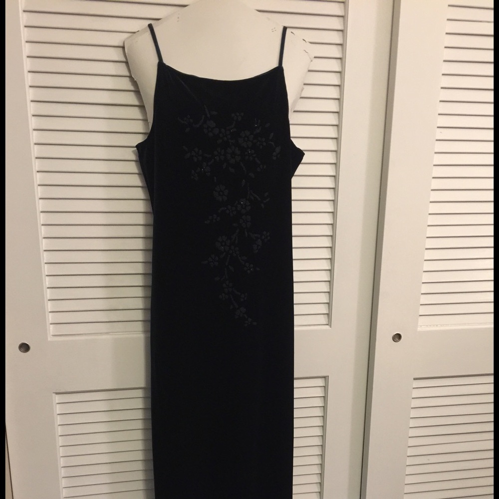 Hunter green maxi dress
