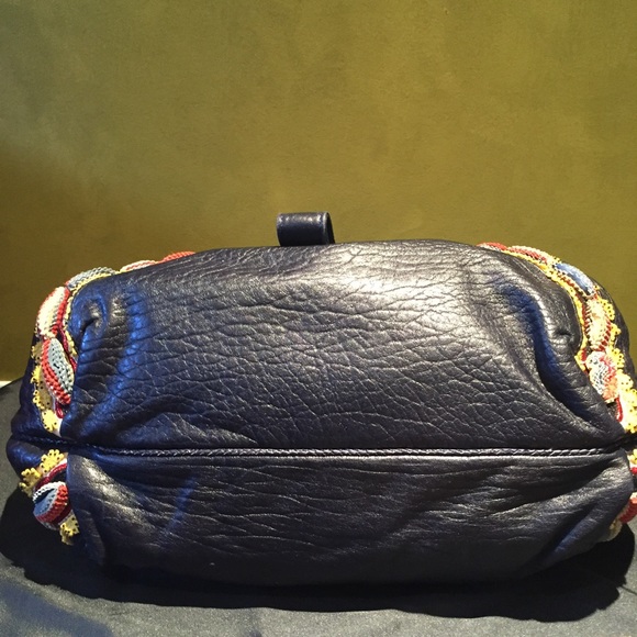 FENDI- Limited Edition! Spy Bag - Picture 4 of 8