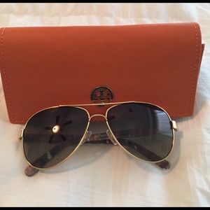 Tory Burch Aviators