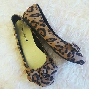 wide width leopard flats