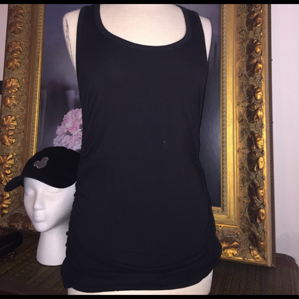 Gorgeous MK cotton top