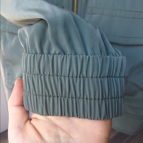 NWOT J.Crew Lightweight Silk Utility Jacket - Picture 4 of 8