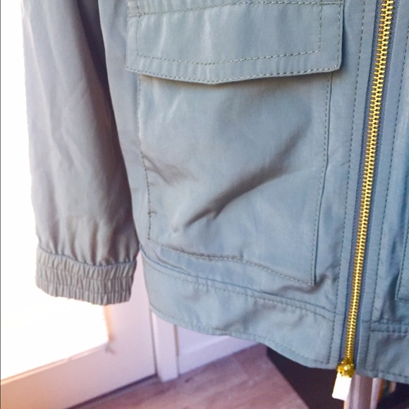 NWOT J.Crew Lightweight Silk Utility Jacket - Picture 5 of 8