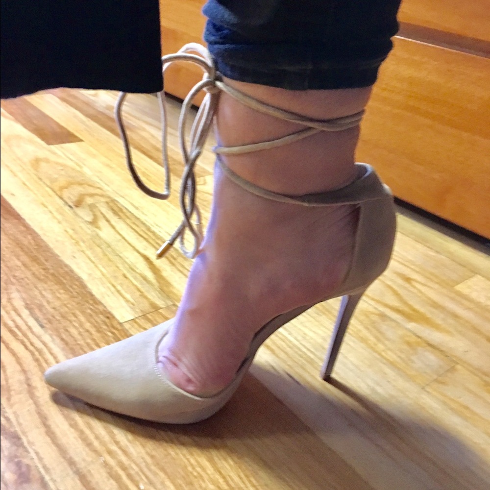 Brand New Tan Lace-up Heels