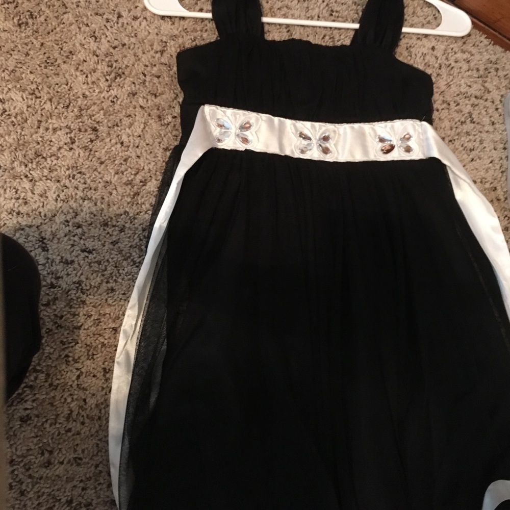 Black and white dress .