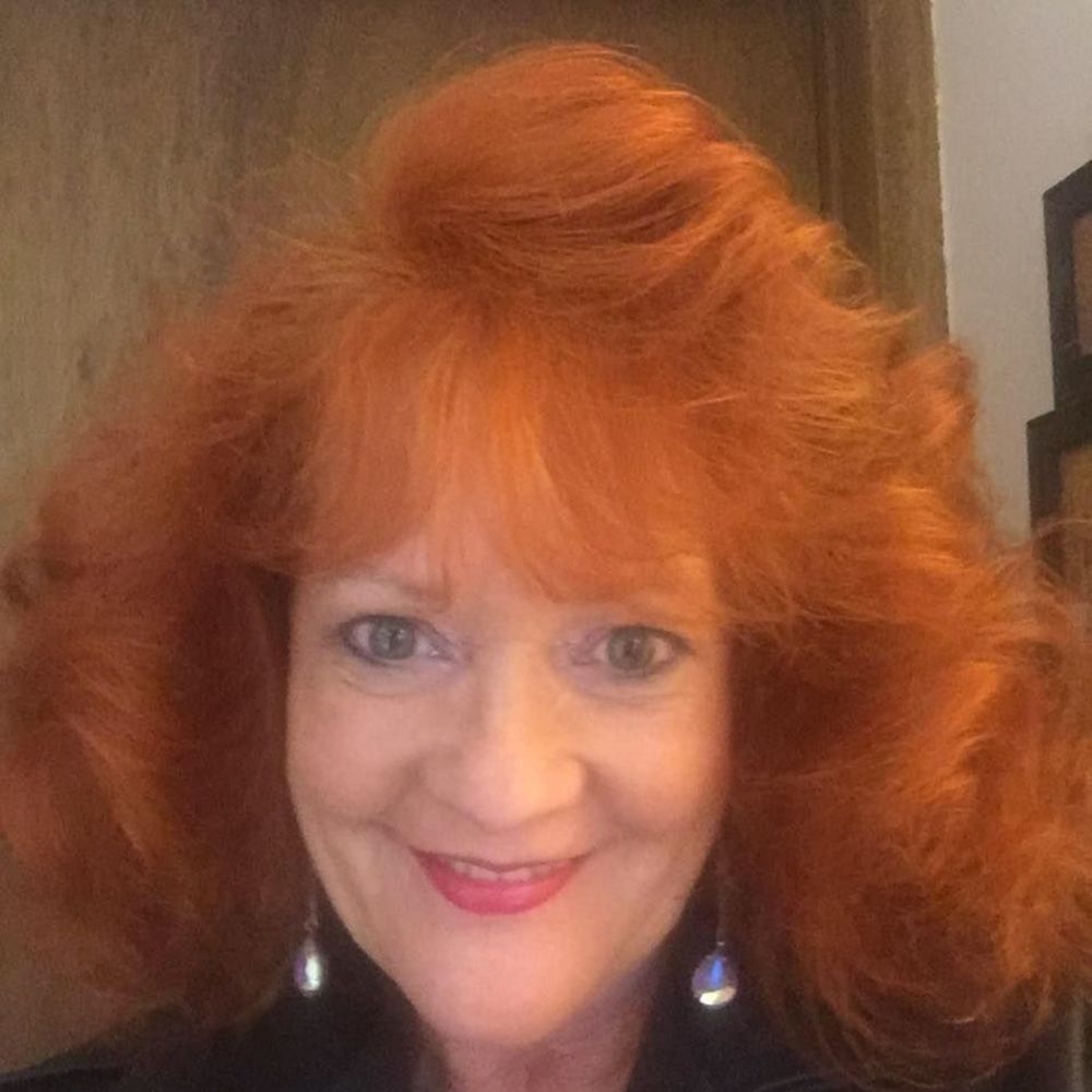 Meet your Posher, Janet