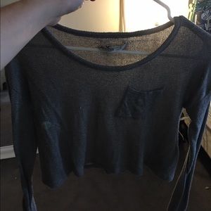 long sleeve cropped shirt