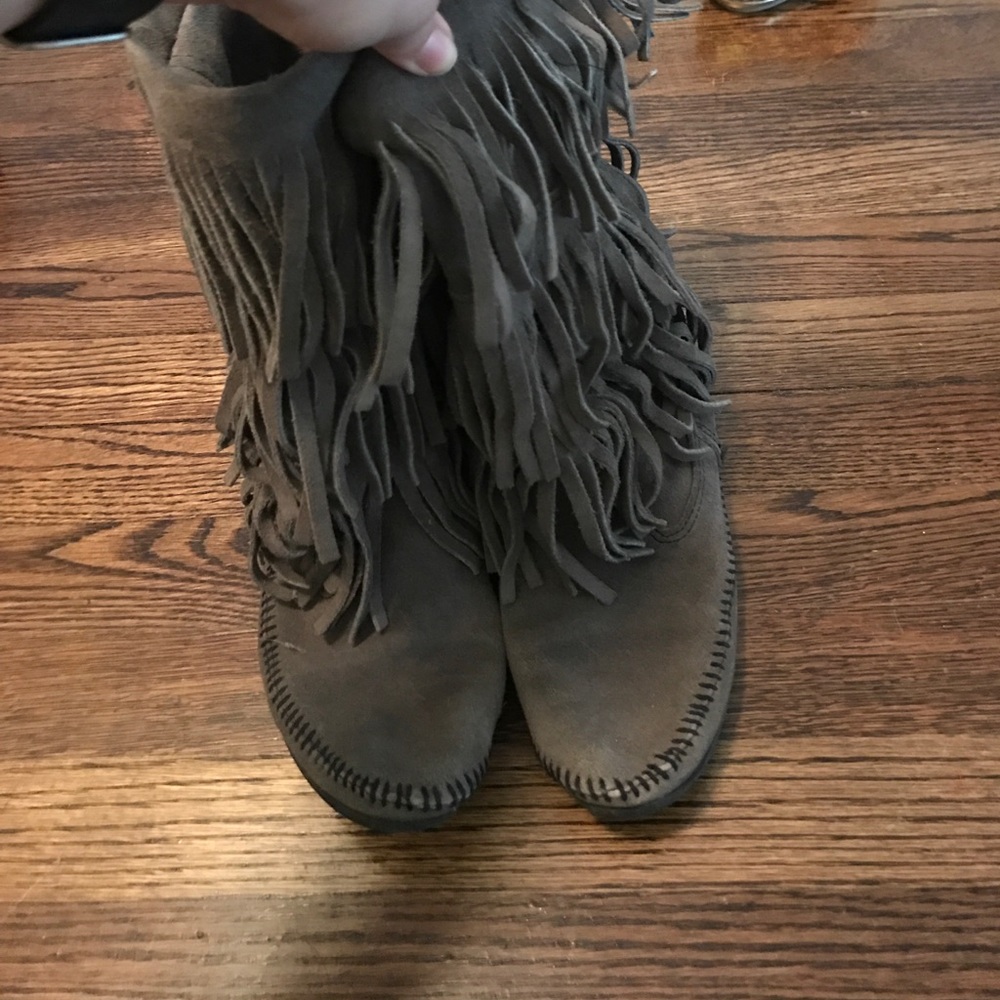 Minnetonka boots